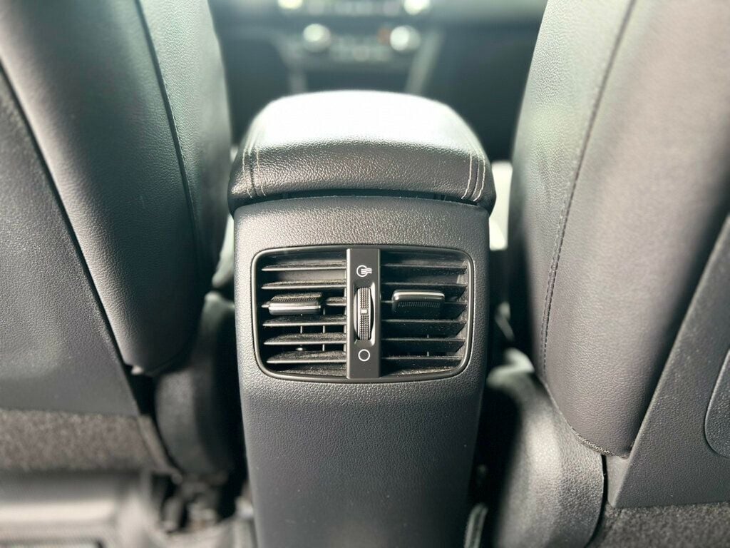 2022 Kia Niro EV EX FWD - 22825925 - 19