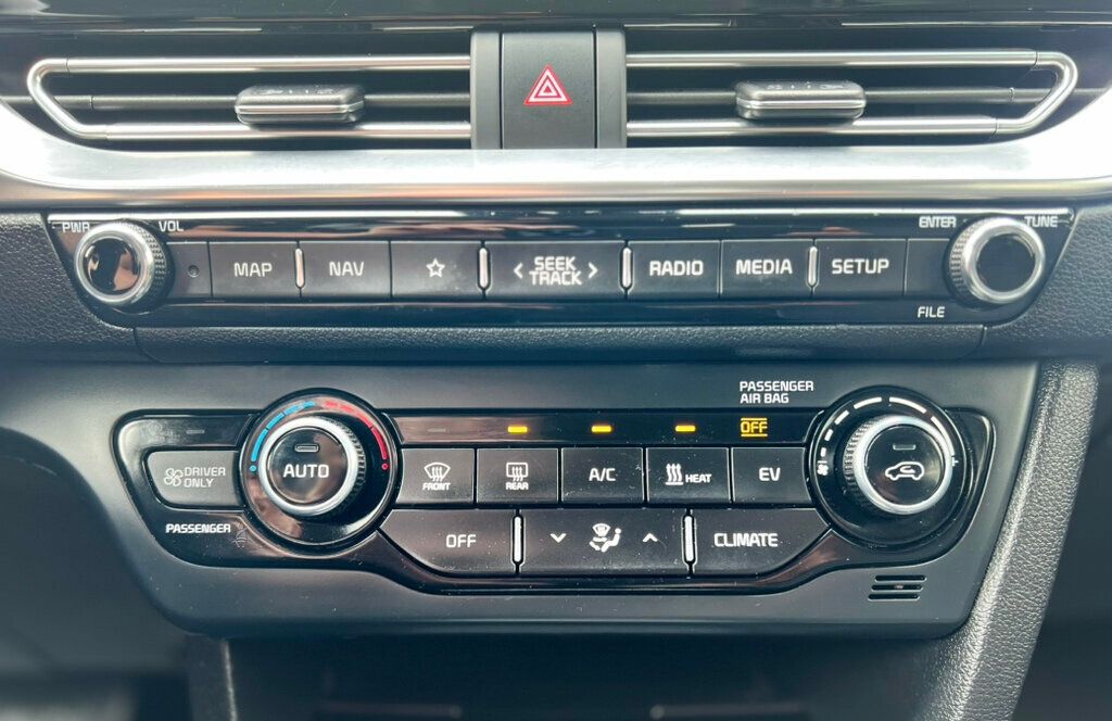 2022 Kia Niro EV EX FWD - 22825925 - 26