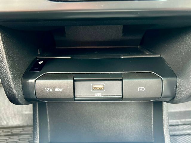 2022 Kia Niro EV EX FWD - 22825925 - 28