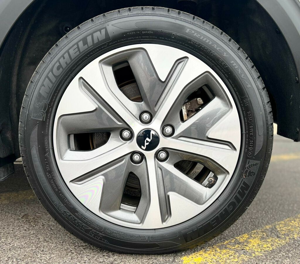 2022 Kia Niro EV EX FWD - 22825925 - 31