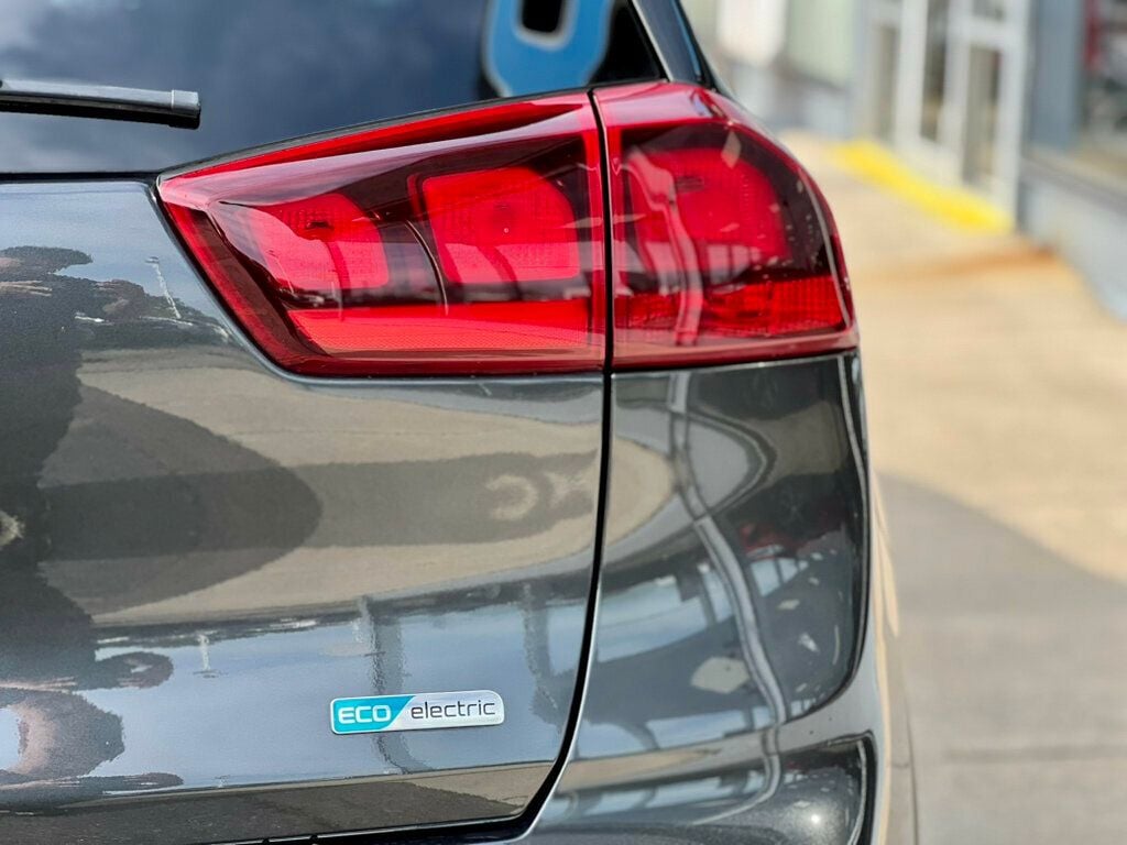 2022 Kia Niro EV Wind photo 10