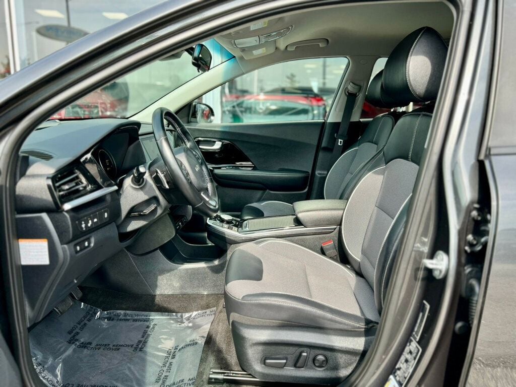 2022 Kia Niro EV Wind photo 15