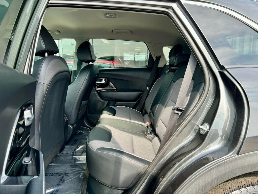 2022 Kia Niro EV Wind photo 17