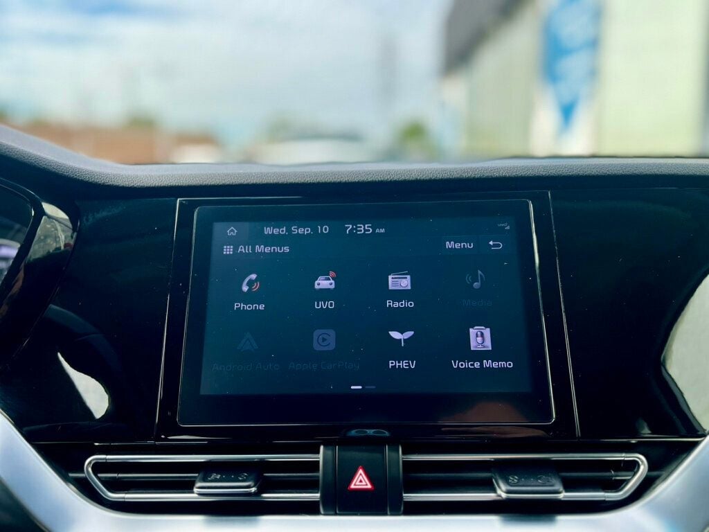 2022 Kia Niro Plug-In Hybrid LXS photo 23