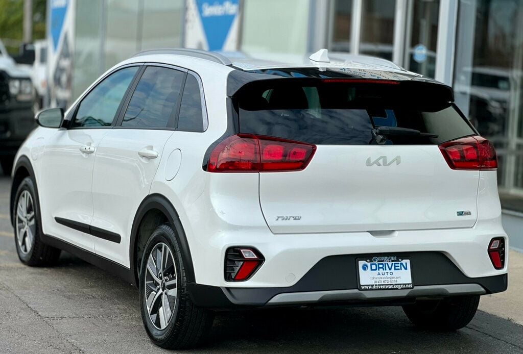 2022 Kia Niro Plug-In Hybrid LXS photo 31