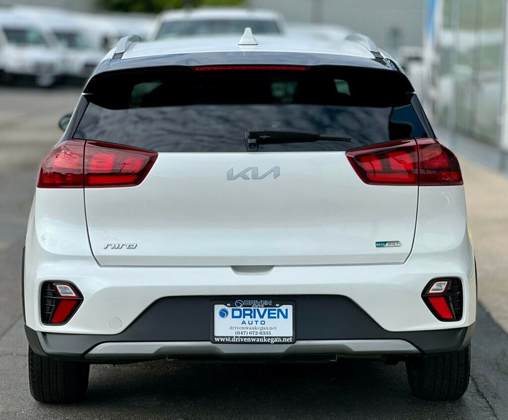 2022 Kia Niro Plug-In Hybrid LXS photo 32