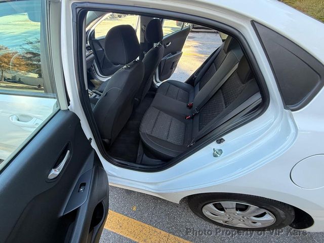 2022 Kia Rio LX IVT - 22940485 - 11