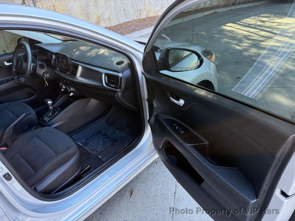2022 Kia Rio LX IVT - 22971256 - 10