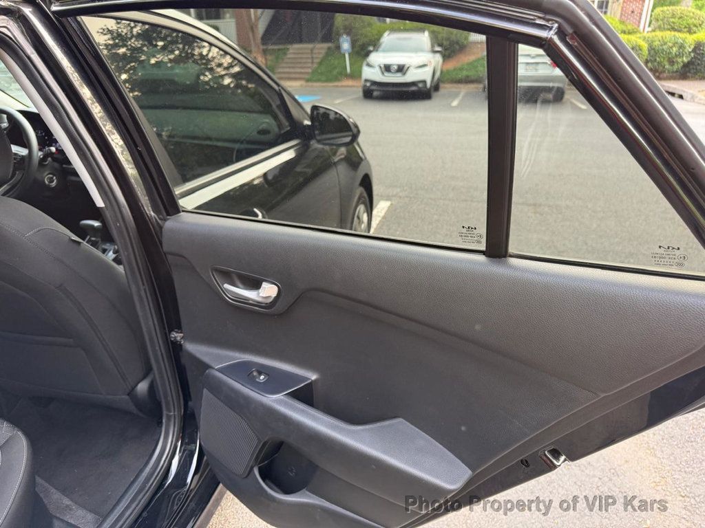 2022 Kia Rio LX IVT - 23016551 - 9