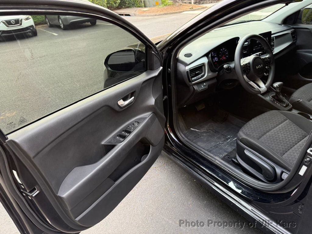 2022 Kia Rio LX IVT - 23016551 - 11