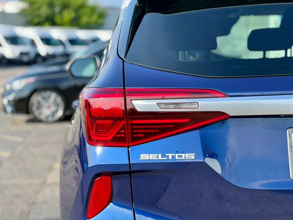 2022 Kia Seltos Nightfall DCT AWD - 22906740 - 8