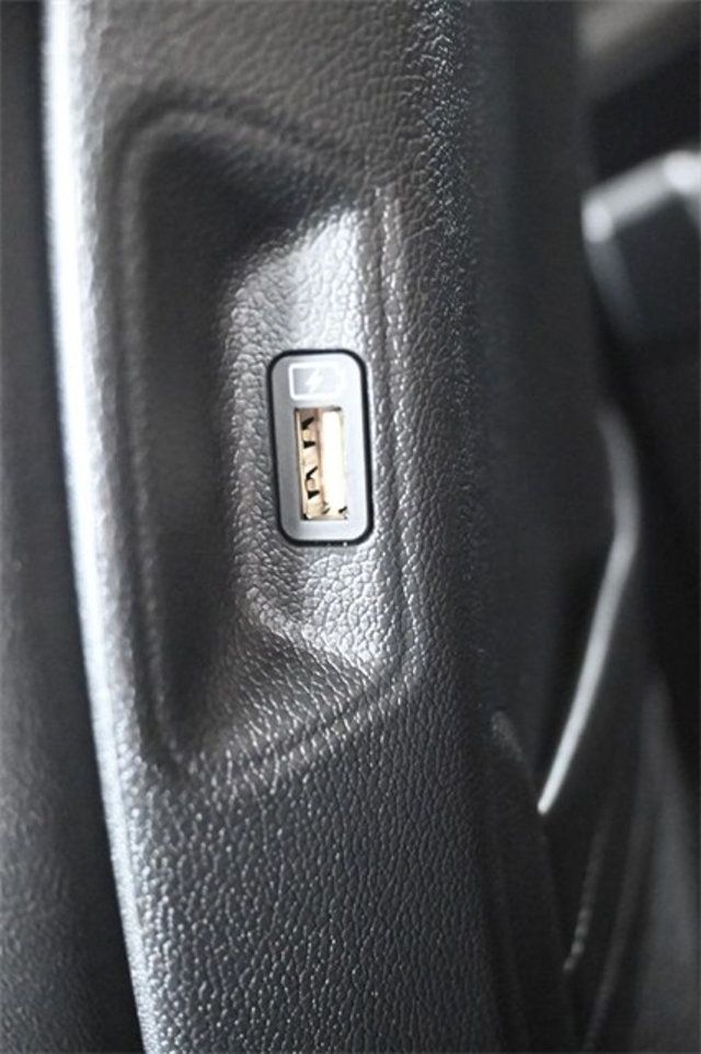 2022 Kia Sorento EX FWD - 22938273 - 19