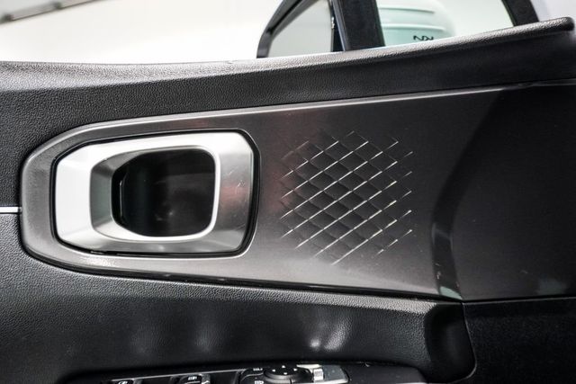 2022 Kia Sorento LX AWD - 22981482 - 19