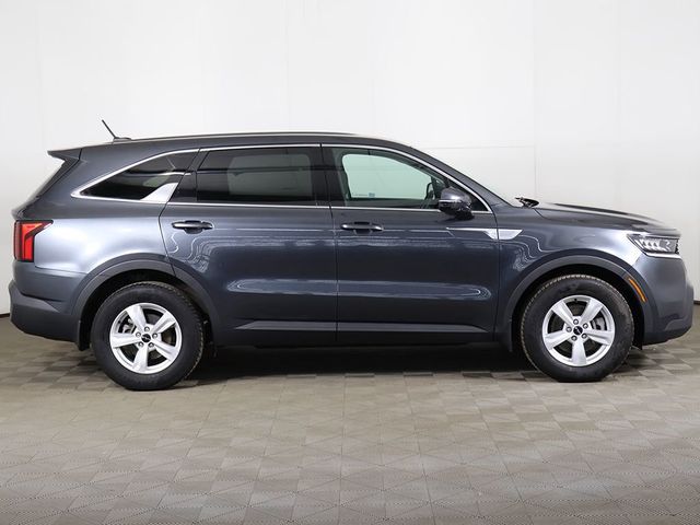 2022 Kia Sorento LX FWD - 23001404 - 16