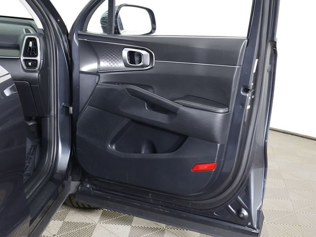 2022 Kia Sorento LX FWD - 23001404 - 21