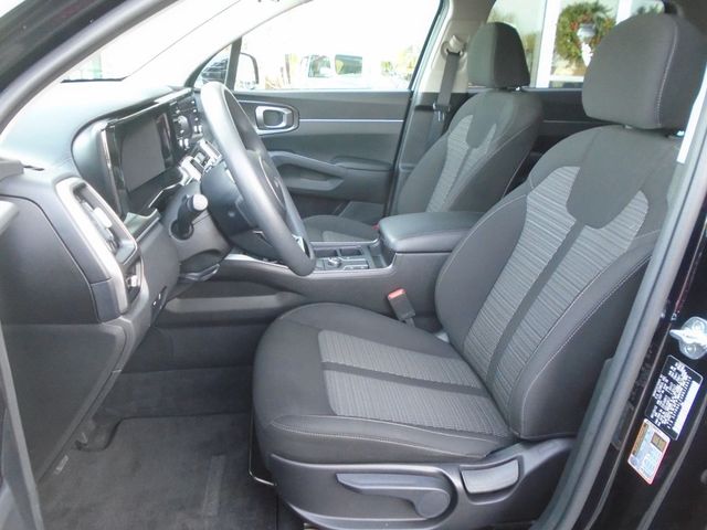 2022 Kia Sorento LX FWD - 22963397 - 10