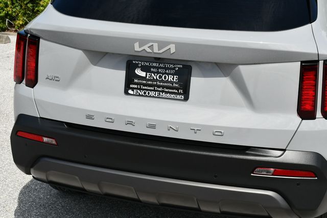 2022 Kia Sorento X-Line S AWD SUV W/Panoramic Roof Package - 23061681 - 9
