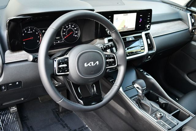 2022 Kia Sorento X-Line S AWD SUV W/Panoramic Roof Package - 23061681 - 12