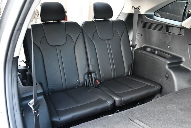 2022 Kia Sorento X-Line S AWD SUV W/Panoramic Roof Package - 23061681 - 18