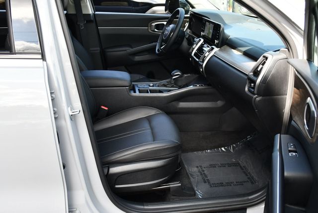 2022 Kia Sorento X-Line S AWD SUV W/Panoramic Roof Package - 23061681 - 20