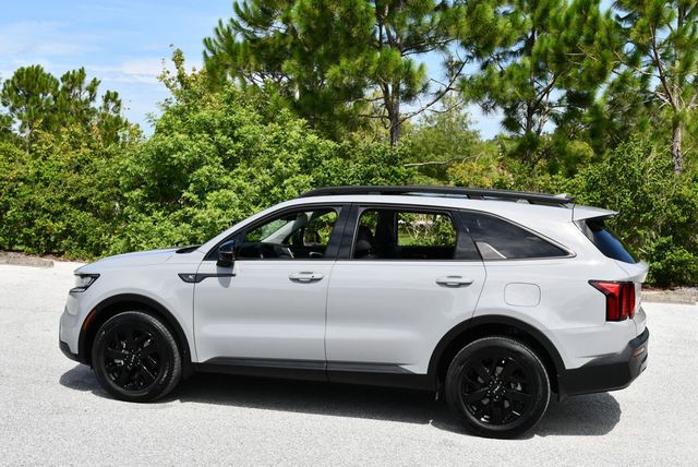 2022 Kia Sorento X-Line S AWD SUV W/Panoramic Roof Package - 23061681 - 29