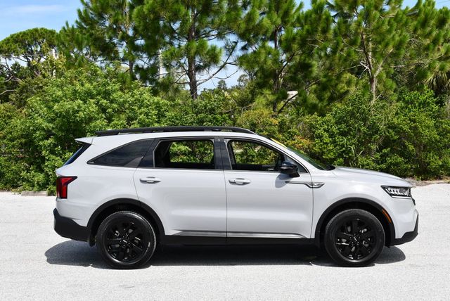 2022 Kia Sorento X-Line S AWD SUV W/Panoramic Roof Package - 23061681 - 35