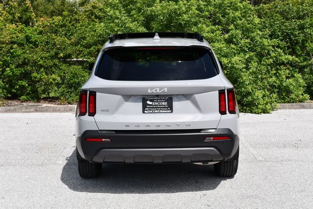 2022 Kia Sorento X-Line S AWD SUV W/Panoramic Roof Package - 23061681 - 4