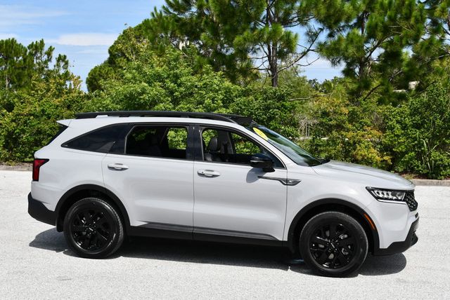 2022 Kia Sorento X-Line S AWD SUV W/Panoramic Roof Package - 23061681 - 7
