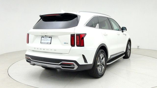 2022 Kia Sorento Hybrid EX with Panoramic Power Sunroof & Side Step Bars - 22946155 - 4