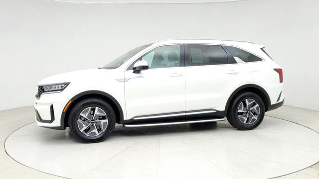 2022 Kia Sorento Hybrid EX with Panoramic Power Sunroof & Side Step Bars - 22946155 - 7