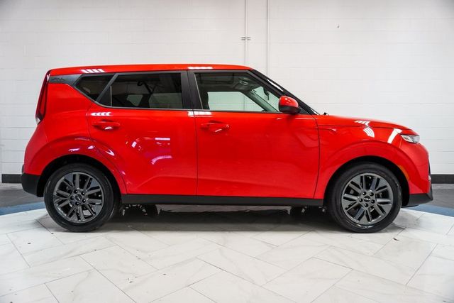 2022 Kia Soul EX IVT - 22966191 - 34