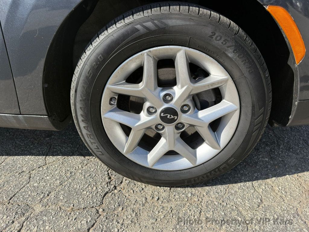 2022 Kia Soul LX IVT - 22952601 - 21