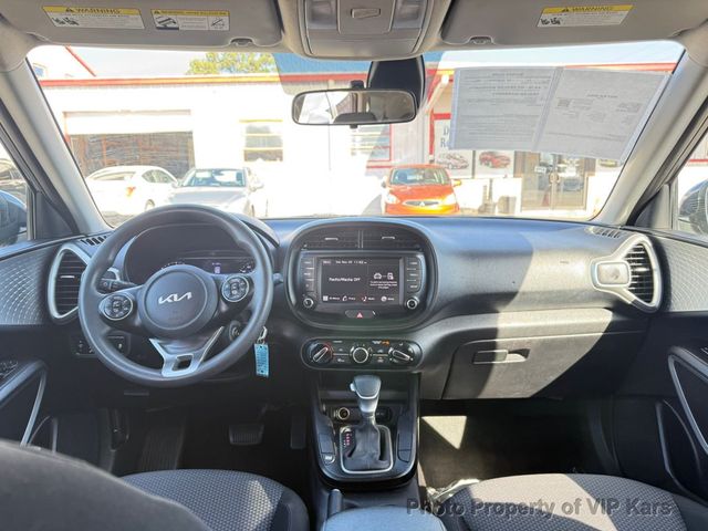 2022 Kia Soul LX IVT - 22952601 - 7