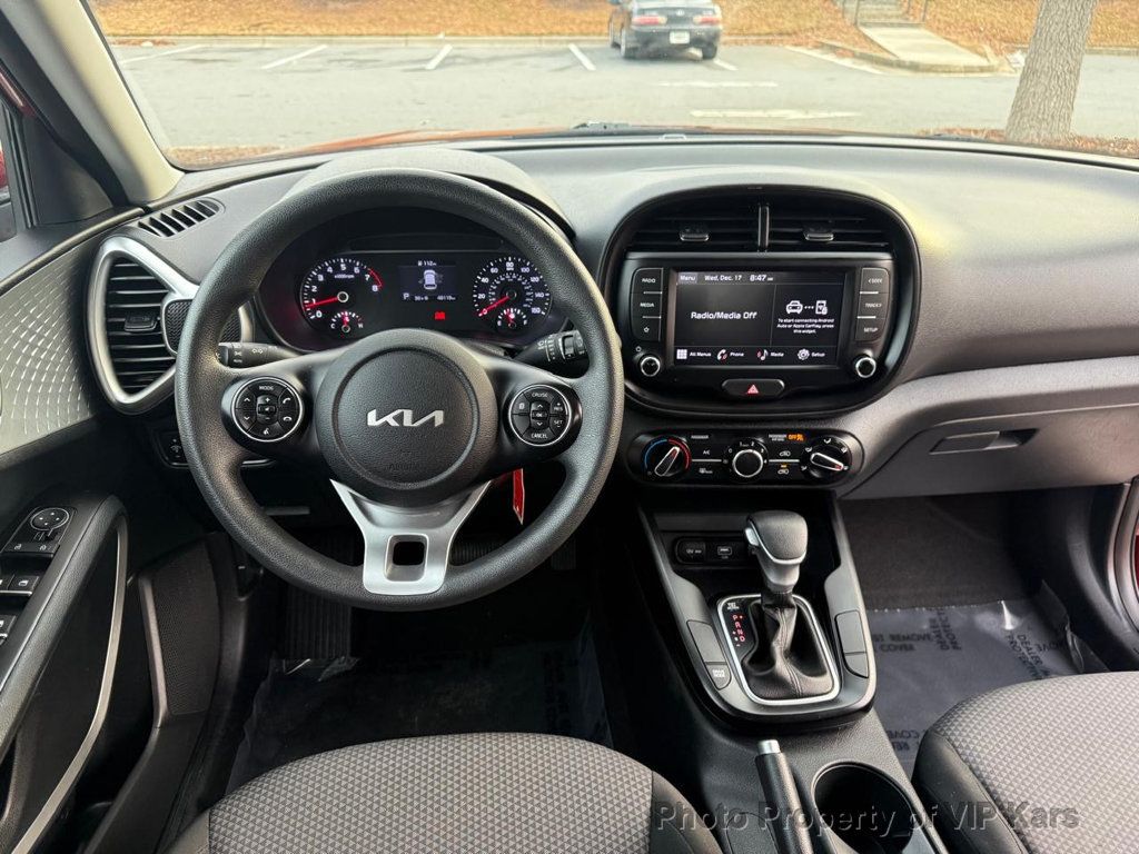 2022 Kia Soul LX IVT - 22960720 - 14