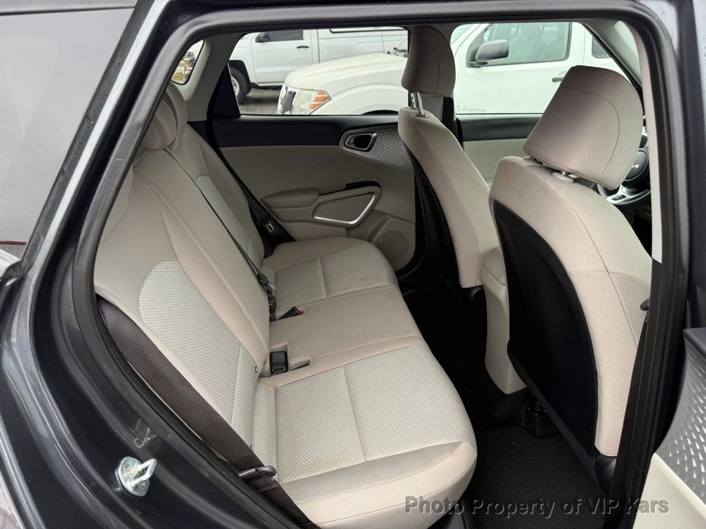 2022 Kia Soul LX IVT - 22980784 - 10