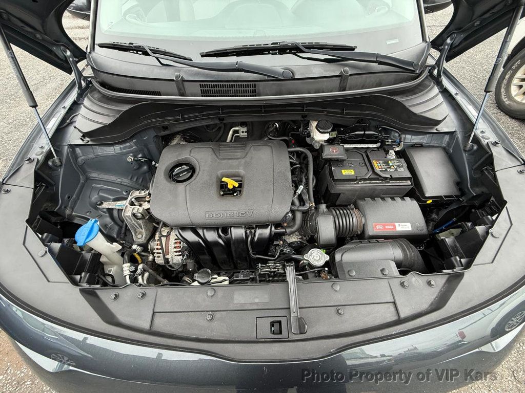 2022 Kia Soul LX IVT - 22980784 - 17