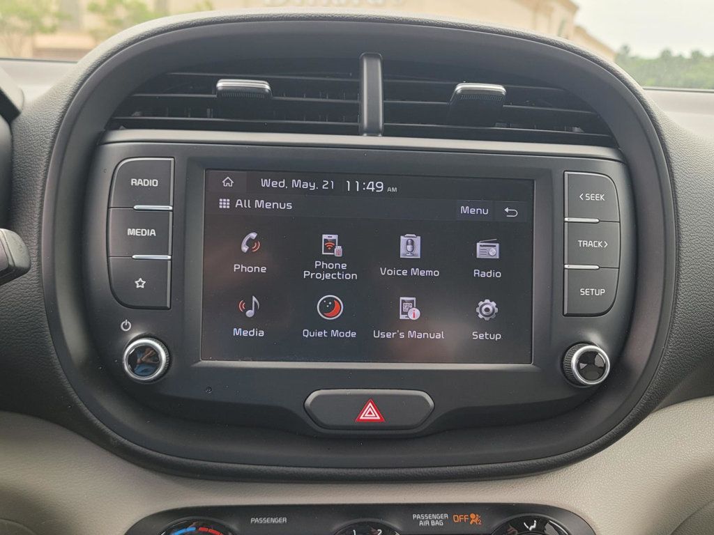 2022 Kia Soul LX photo 12