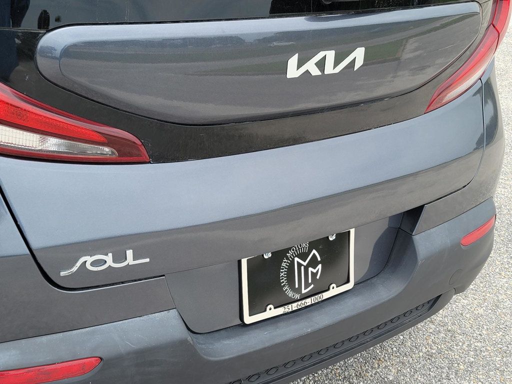 2022 Kia Soul LX photo 21