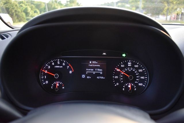 2022 Kia Soul LX IVT - 23050352 - 9