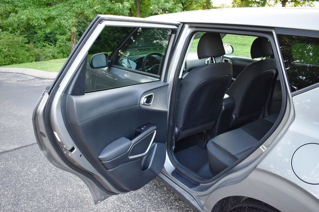 2022 Kia Soul LX IVT - 23050352 - 23