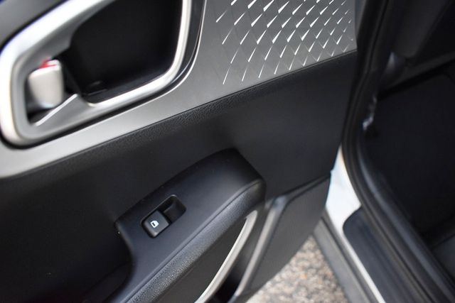 2022 Kia Soul LX IVT - 23050352 - 27