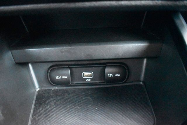 2022 Kia Soul LX IVT - 23050352 - 28