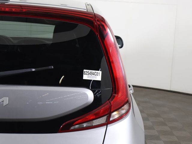 2022 Kia Soul LX IVT - 22985617 - 11