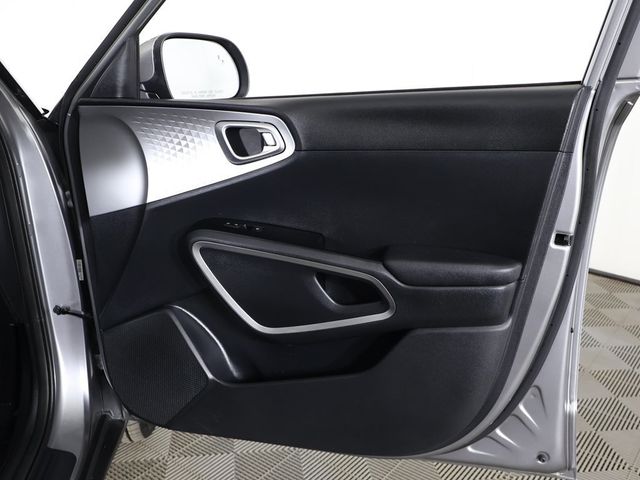 2022 Kia Soul LX IVT - 22985617 - 20