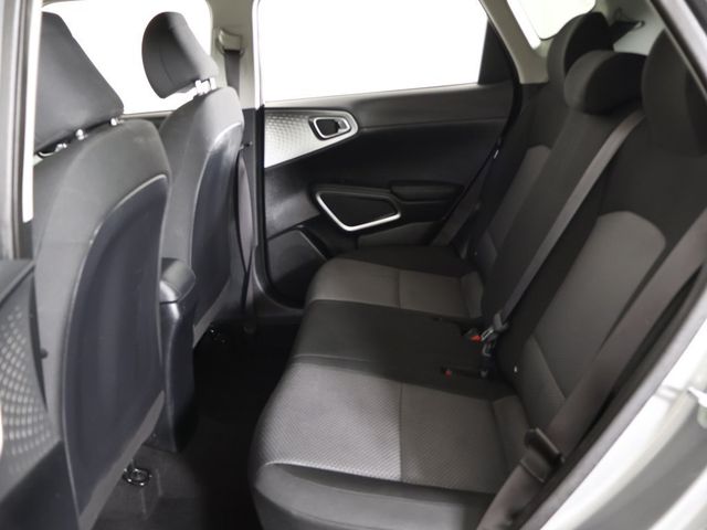 2022 Kia Soul LX IVT - 22985617 - 29