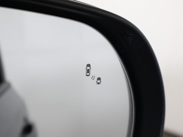 2022 Kia Soul LX IVT - 22985617 - 32