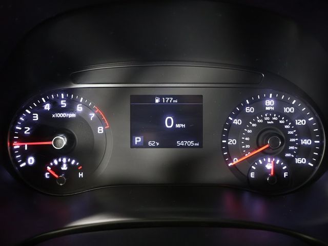 2022 Kia Soul LX IVT - 22985617 - 35