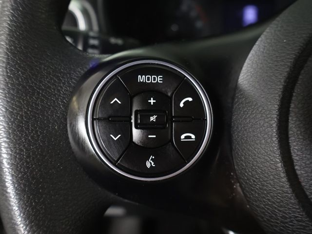 2022 Kia Soul LX IVT - 22985617 - 36