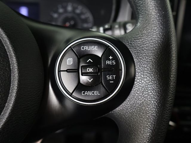 2022 Kia Soul LX IVT - 22985617 - 37