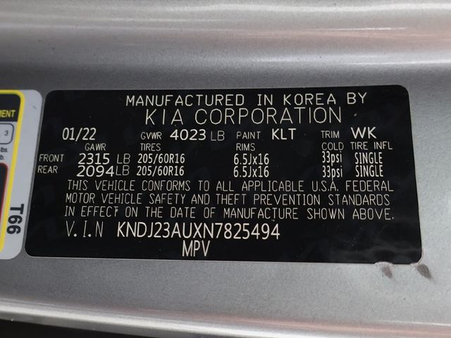 2022 Kia Soul LX IVT - 22985617 - 44